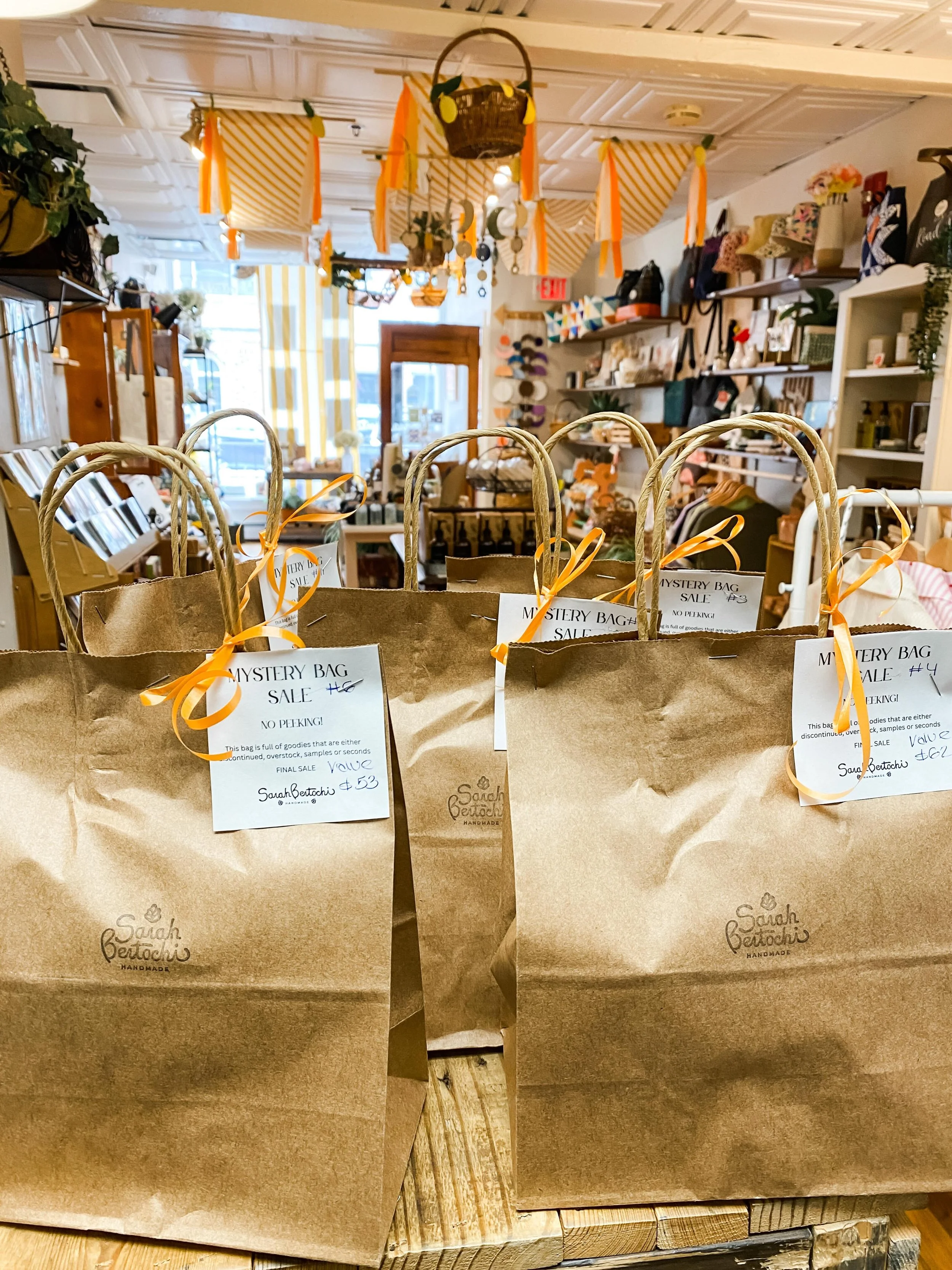 We&rsquo;re bringing back Mystery Bags!! 👏✨

This weekend only I will have a number of Mystery Bags for the holiday weekend. You can save a ton, anywhere from 40% to 60% off!

How does it work? Mystery Bags contain new, slightly damaged or sample pr