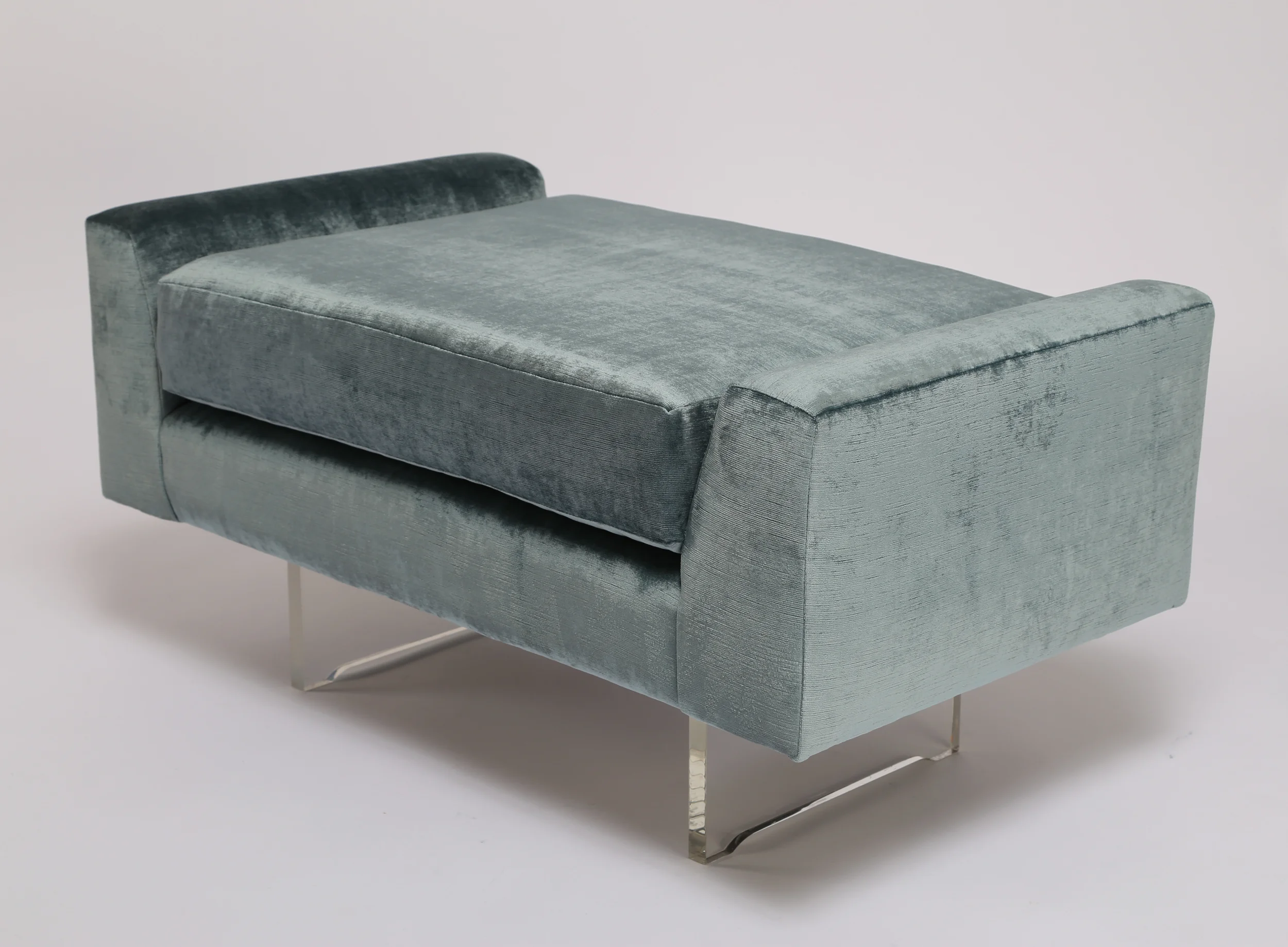 Kagan_lounge_ottoman-0803.jpg