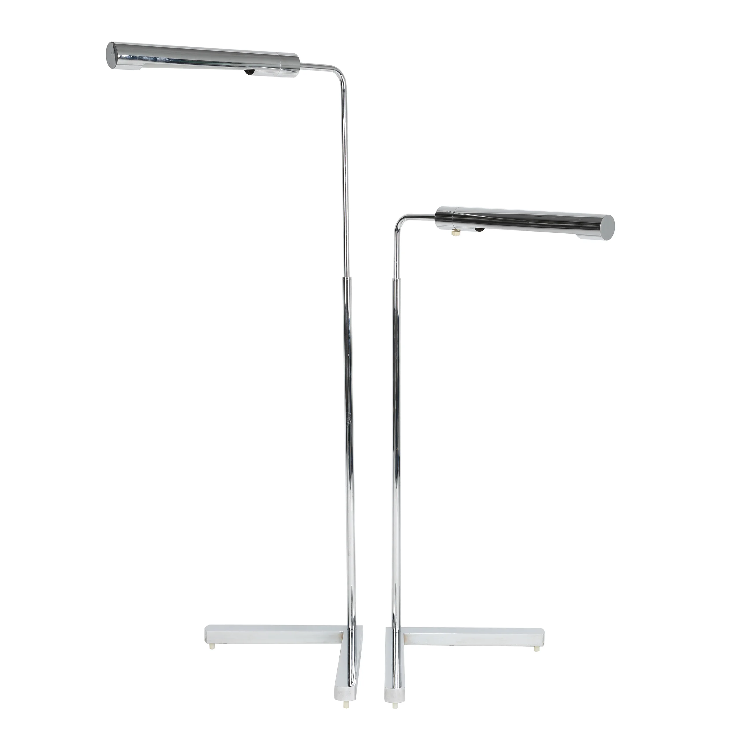 CasellaPair_Adjstb_Flr_Lmps.jpg