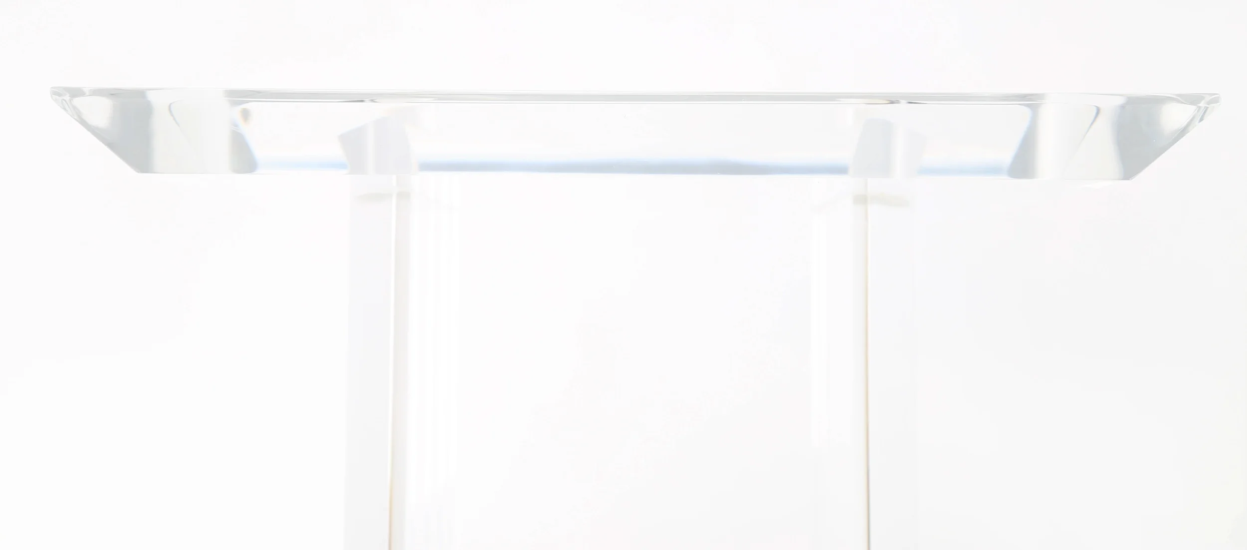 DoubleColumnedLucitePedestalPair12Vistosi single.jpg