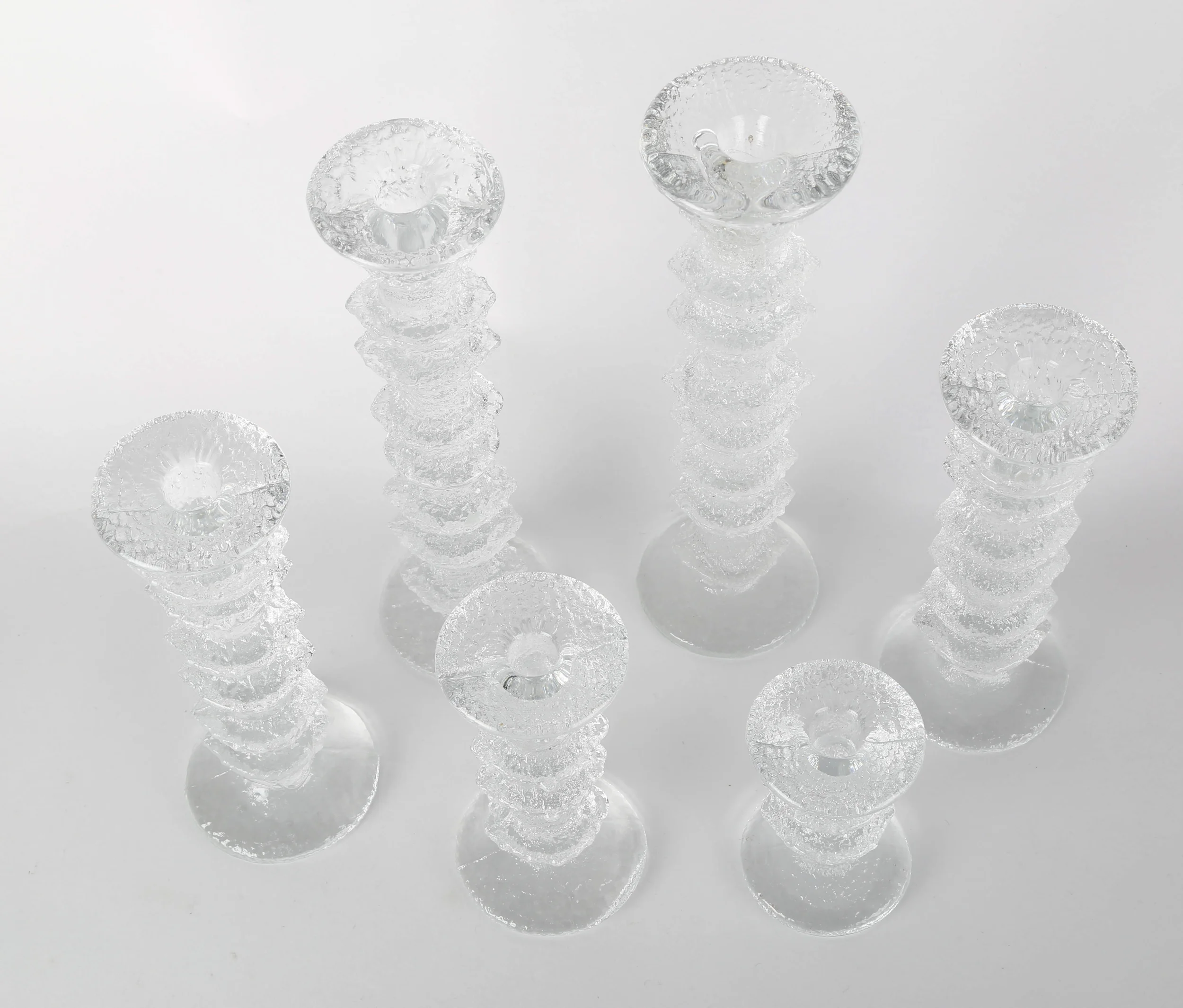 TimoSarpanevaGlassCndlstcks7Vistosi single.jpg
