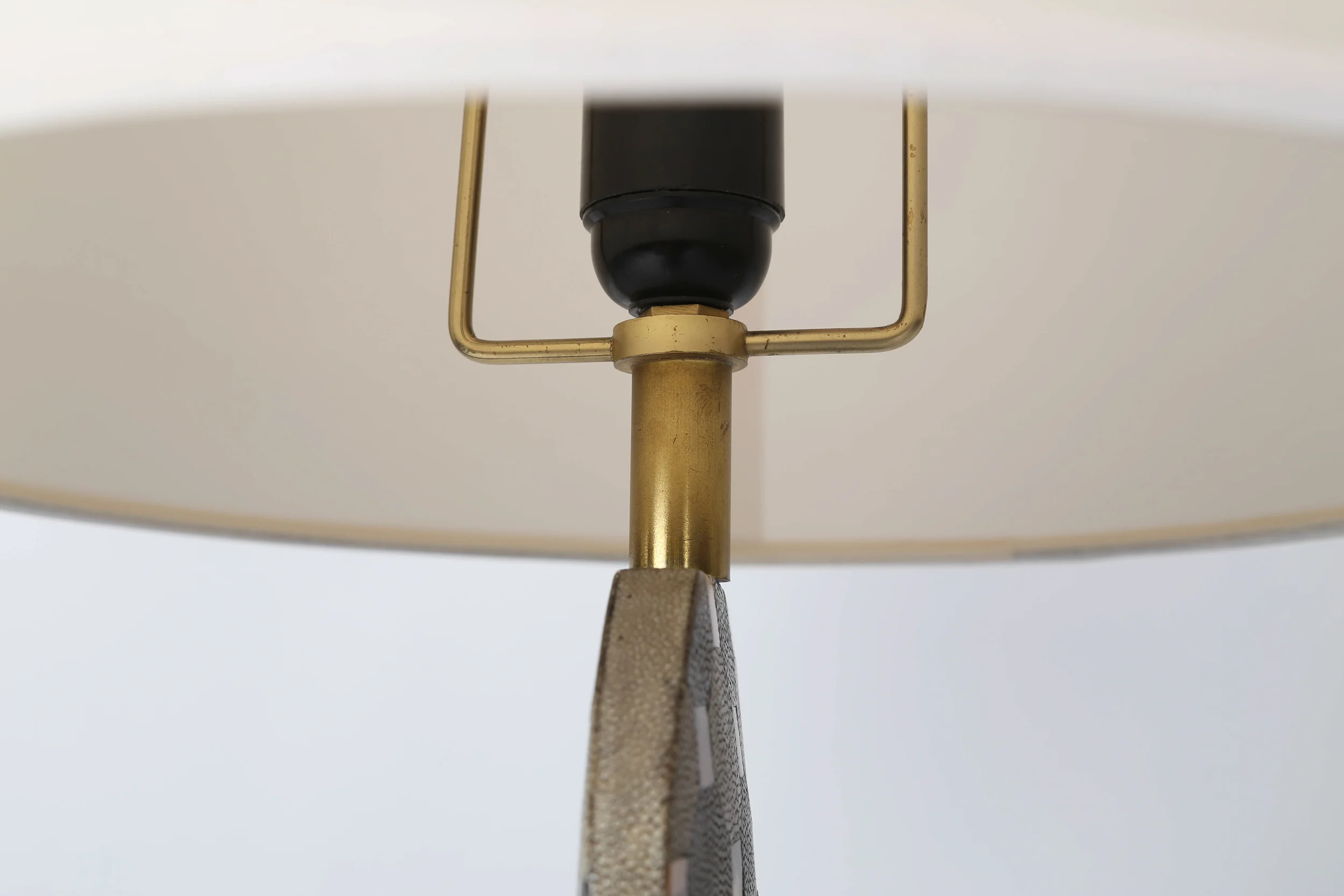 R&YAugoustiTableLamp8Vistosi single.jpg