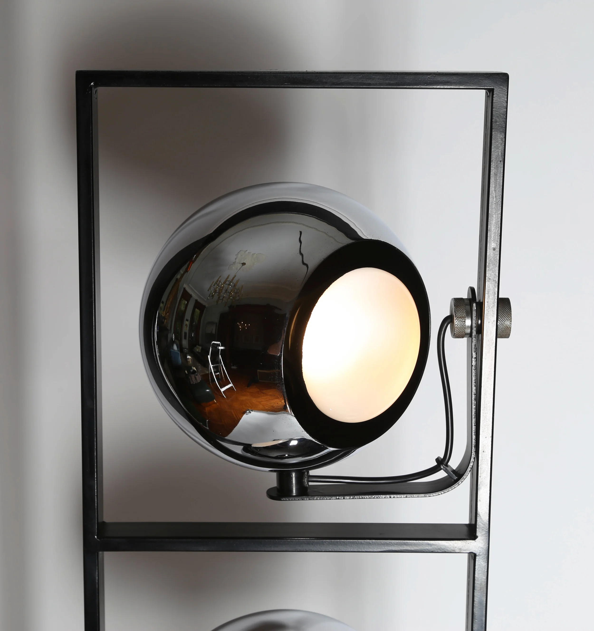 ArredoluceThreeHeadFloorLamp4Vistosi single.jpg