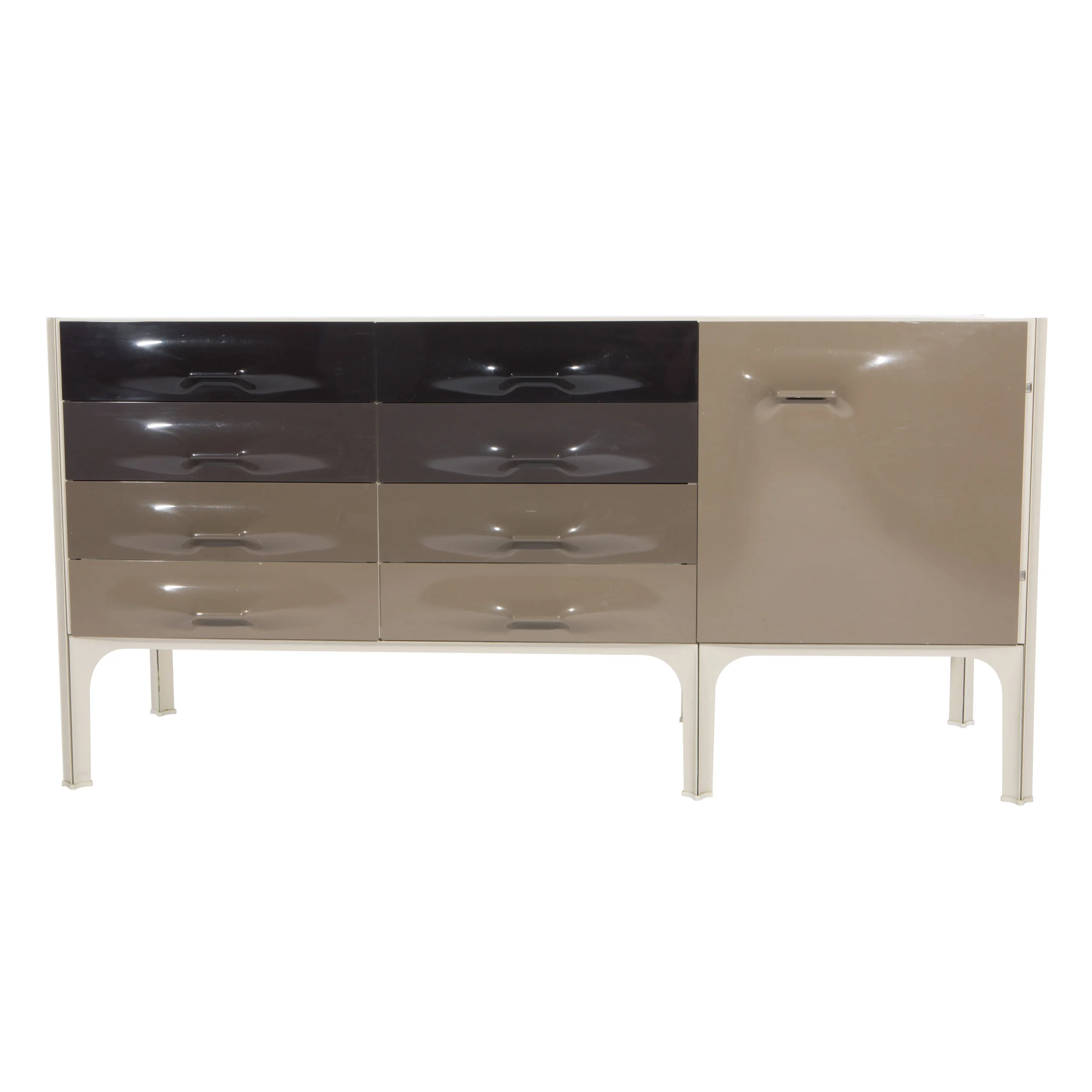 loewy_6_drawers_1_door-3.jpg