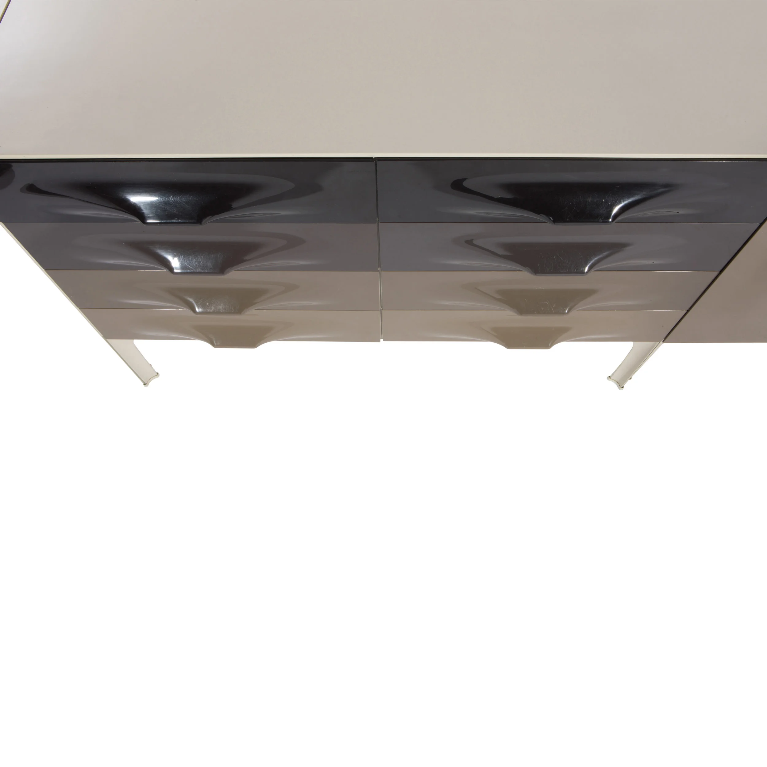 loewy_6_drawers_1_door-6.jpg