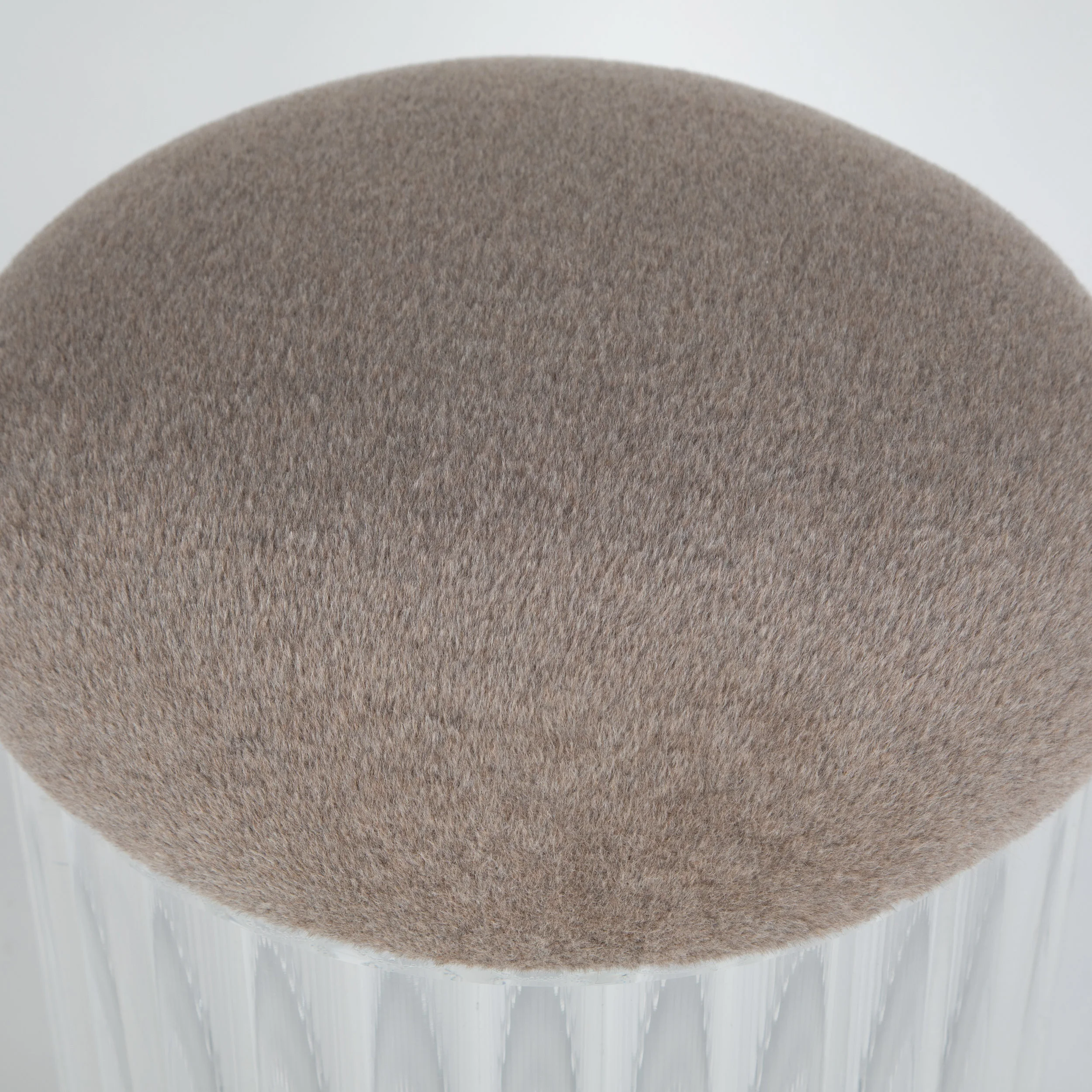 lucite_stool-8331.jpg