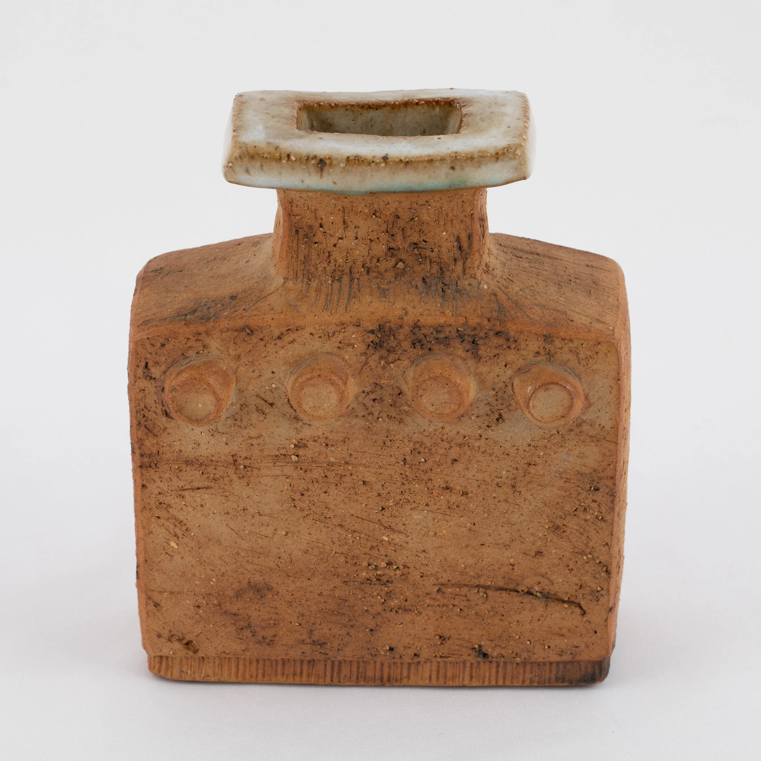 Addin_square_vase_white-13.jpg