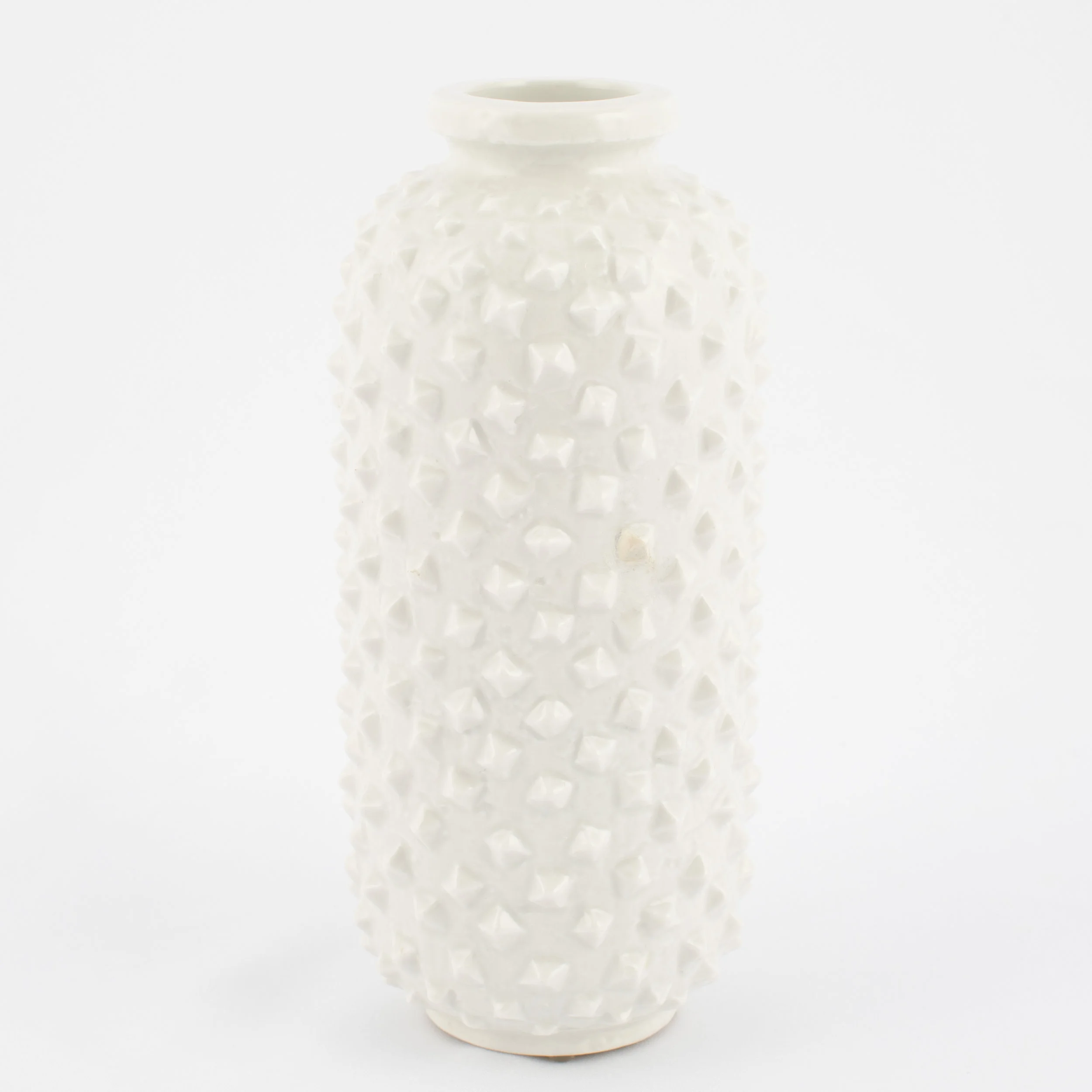 Nylund_studded_vases-14.jpg