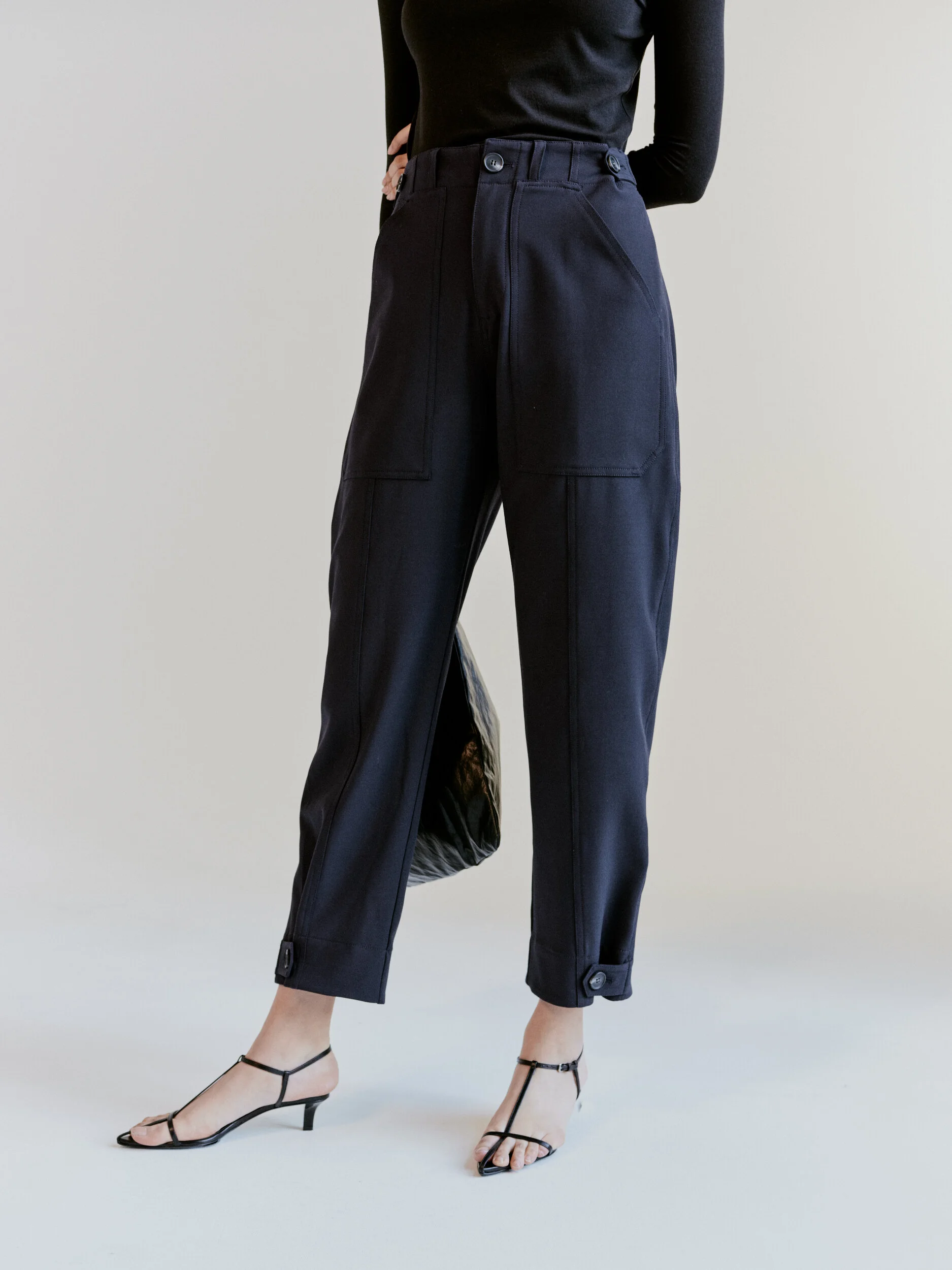 KNEE LENGTH KNIT SHORTS LIGHT GREEN — MIJEONG PARK LA based