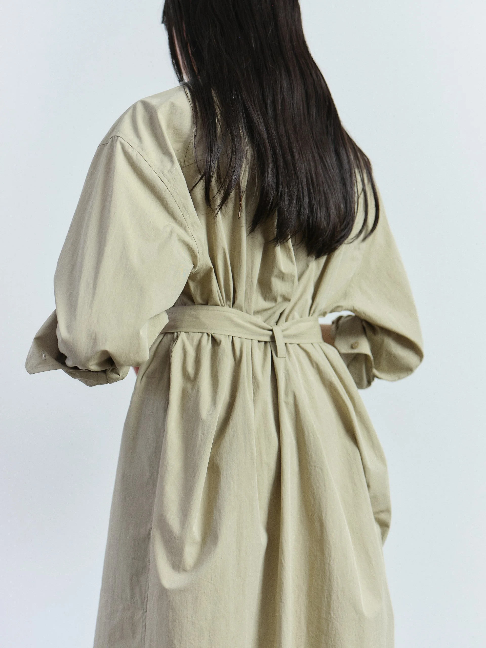 khaki belted shirt dress Khaki belted midi-length shirt dress IKKS