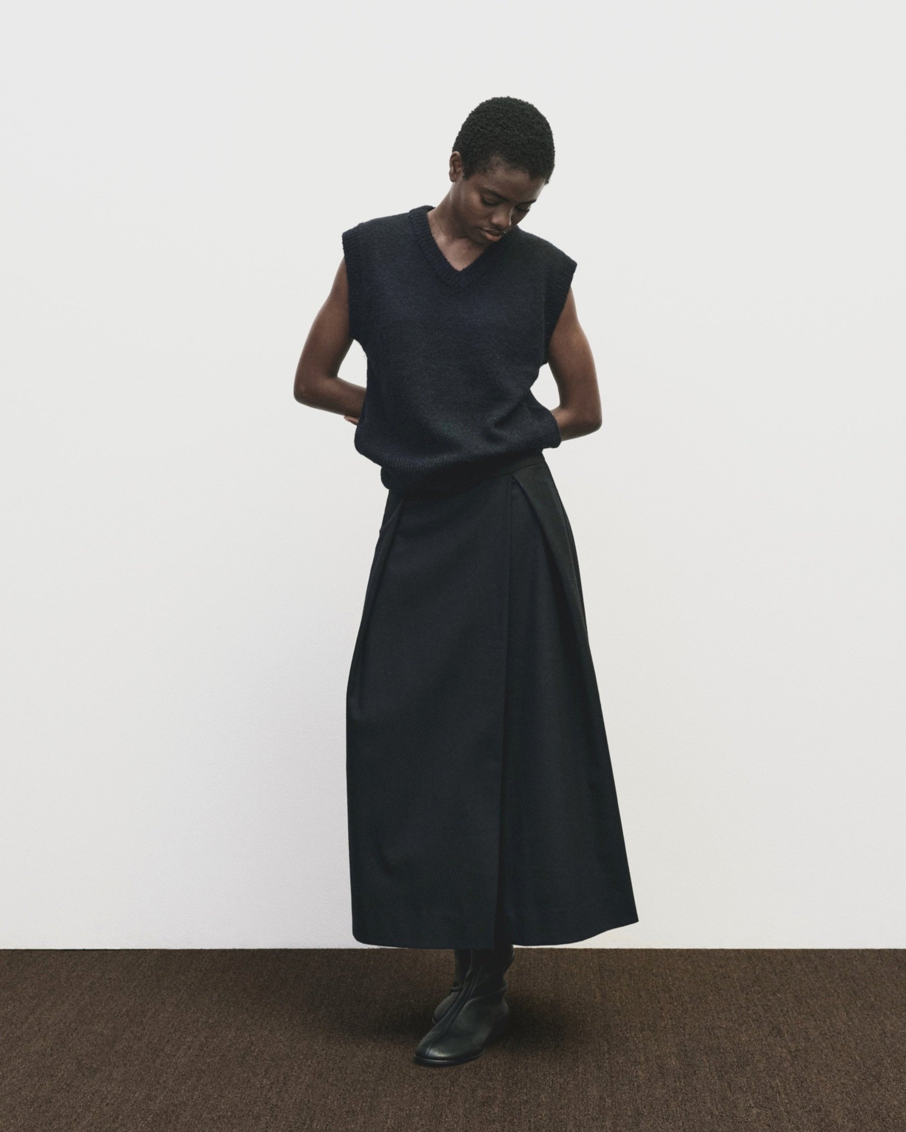 WOOL BLEND V-NECK VEST - NAVY — MIJEONG PARK - LA based womenswear 