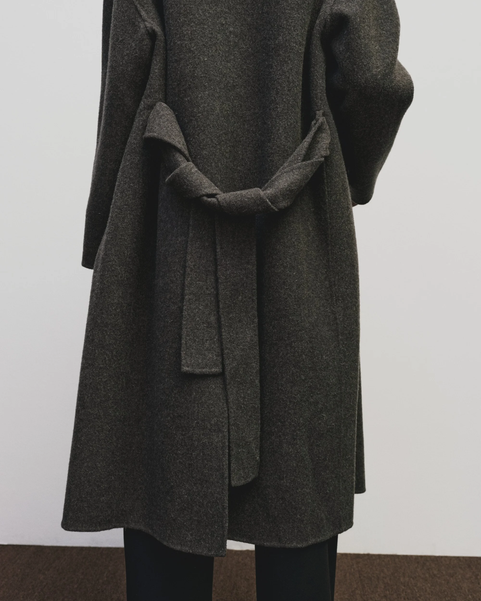 20250202_DBaum_MijeongPark_FW25_Look9_0474.jpg