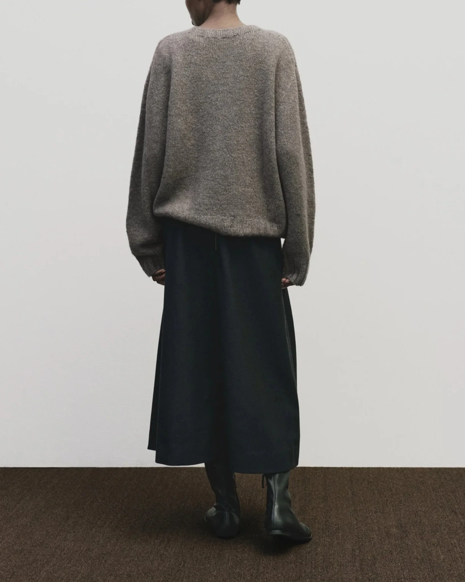 20250202_DBaum_MijeongPark_FW25_Look17_0873.jpg