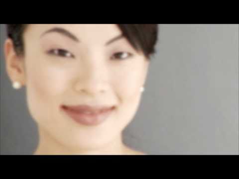 Afterglow's Organic Mineral Foundation