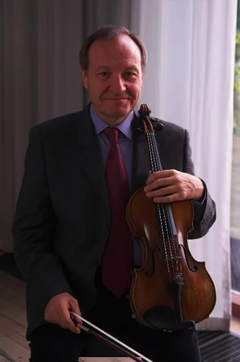 Igor Sulyga, violist