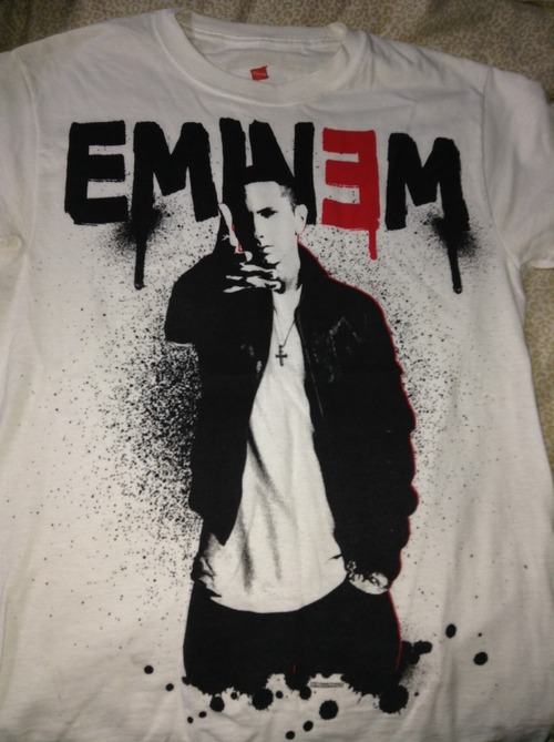 tee.jpg