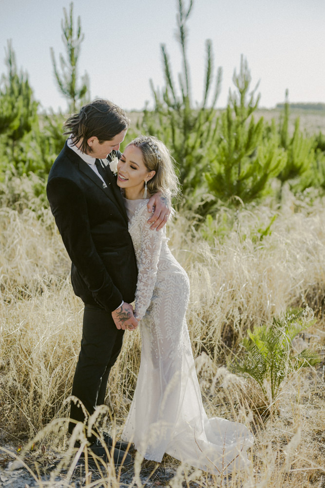 caitlinandki_falcon_backyardwedding_perthweddingblog_jennamasonphotographer-087.jpg