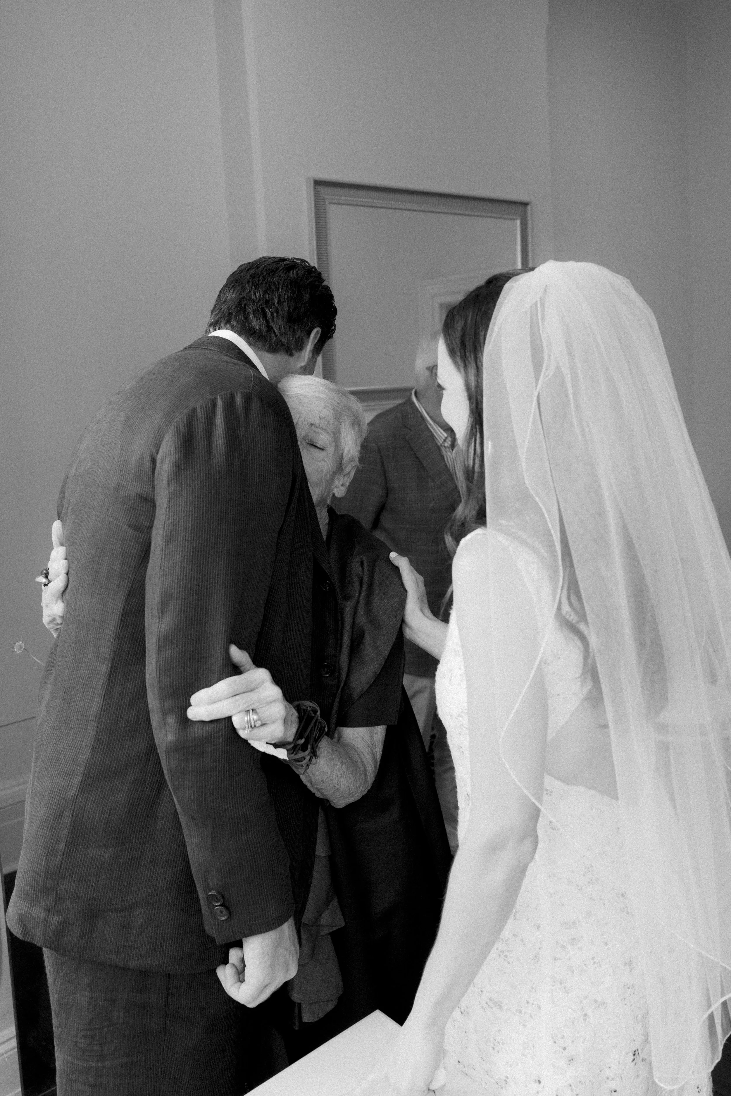 phoebeandhugo_wedding_jennamasonphotographer-119.jpg