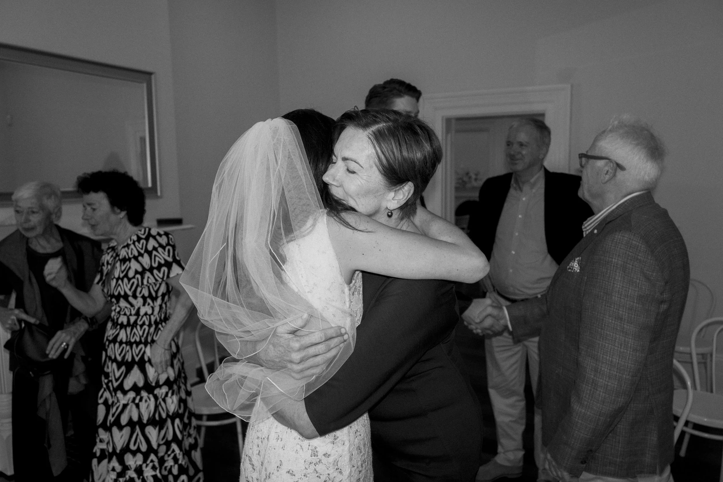 phoebeandhugo_wedding_jennamasonphotographer-129.jpg
