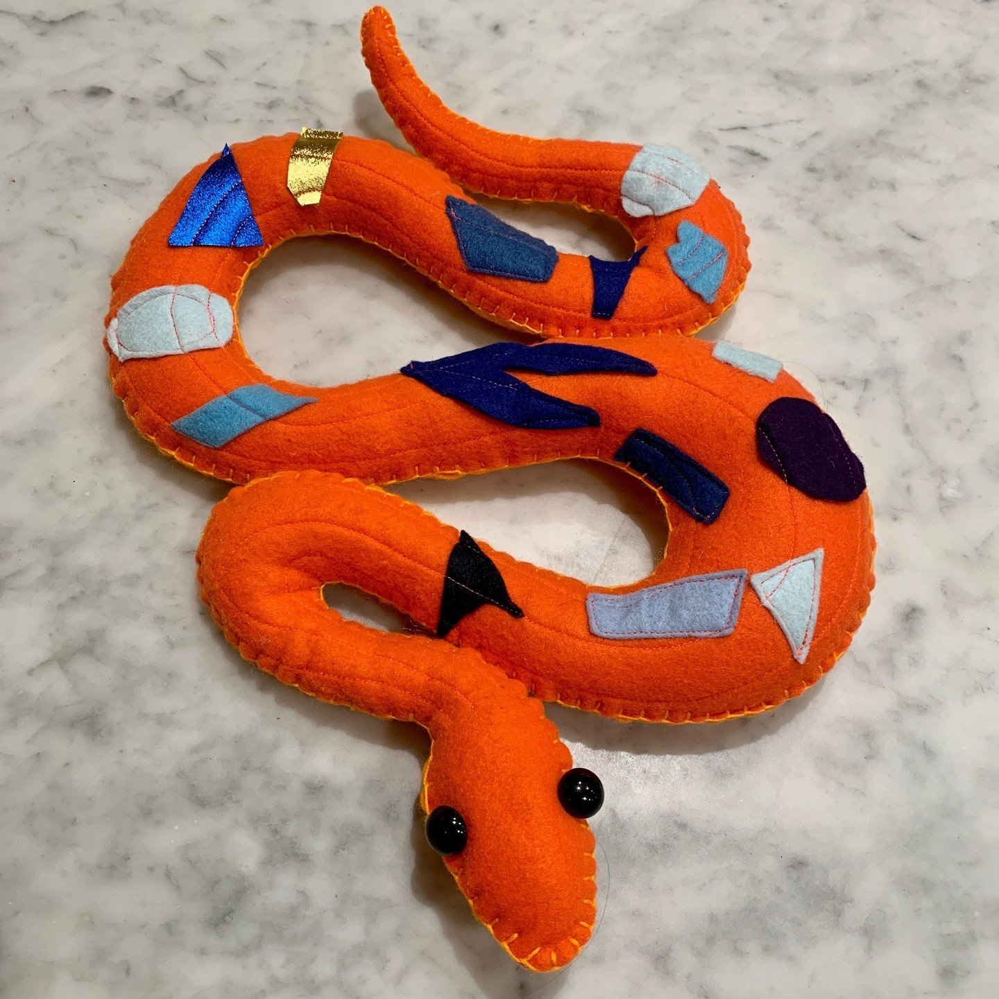 Some slithery lil sneaky snakes my daughter and her friends made with me. I rarely throw out my scraps. They&rsquo;re great for kids crafts. 

#happyearthday #felt #fiberart #feltart #feltcrafts #handmade #art #design #artist #artwork #art #tactilear