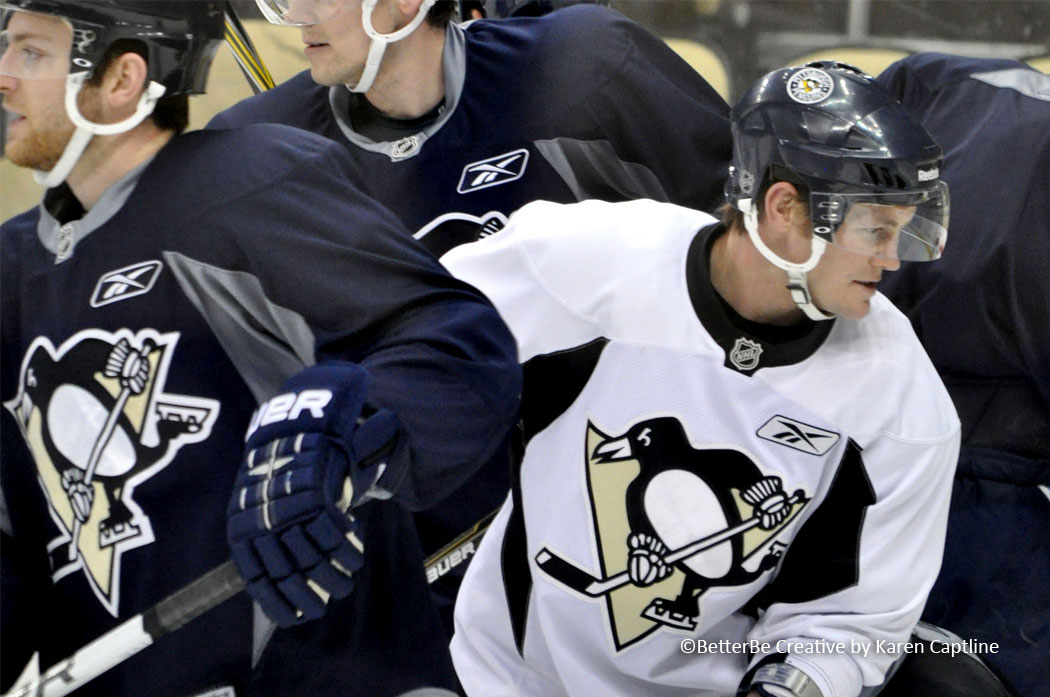 SPORTS--HOCKEY-CLUSTER.jpg
