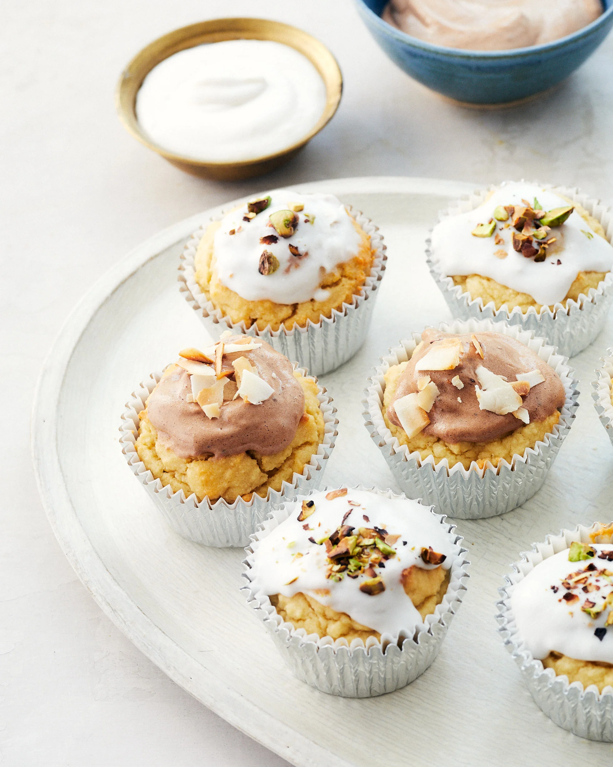 01271 — VANILLA BIRTHDAY CUPCAKES.jpg