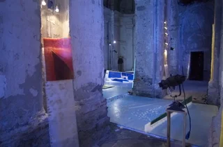 giugiaro blue slab thru  columns.jpg