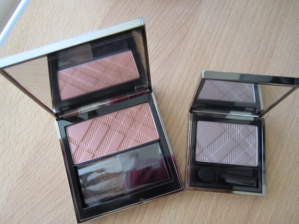 Light Glow in Tangerine # 6 and Sheer Eye Shadow in Rosewood # 9