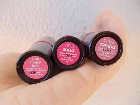 Australis Colour Inject Lipstick label