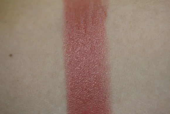Nude in Private swatch without flash