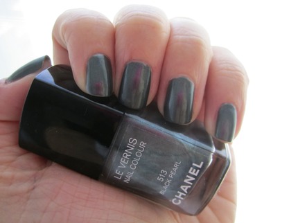 Chanel Black Pearl 513 - weekly nail review — Bagful of Notions