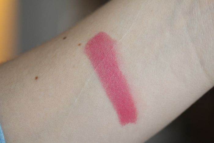 Swatch of Nymphe