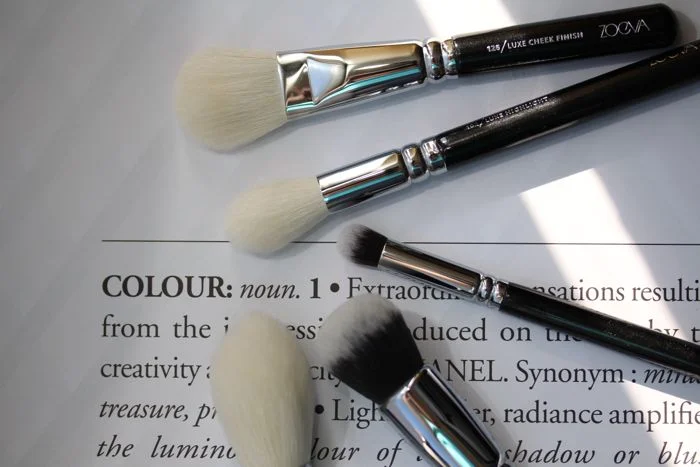 The fab five face brushes from top to bottom: Luxe Cheek Finish, Luxe Highlight, Concealer Buffer, Silk Finish and Luxe Face Definer