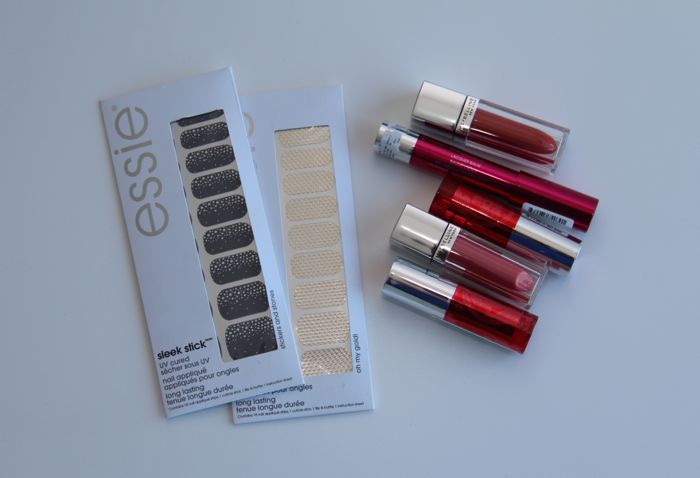 Prize 2 - lips and tips