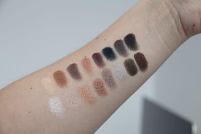 Pro Palette 2 swatches from left to right starting on the top row: Buff, Light Brown, Cool Gray, Plum, Navy, Charcoal, Black, Snow, Beige, Rose, Mocha, Chrome, Silver, Jade and Cocoa.