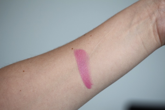Swatch of MAC's Real Doll