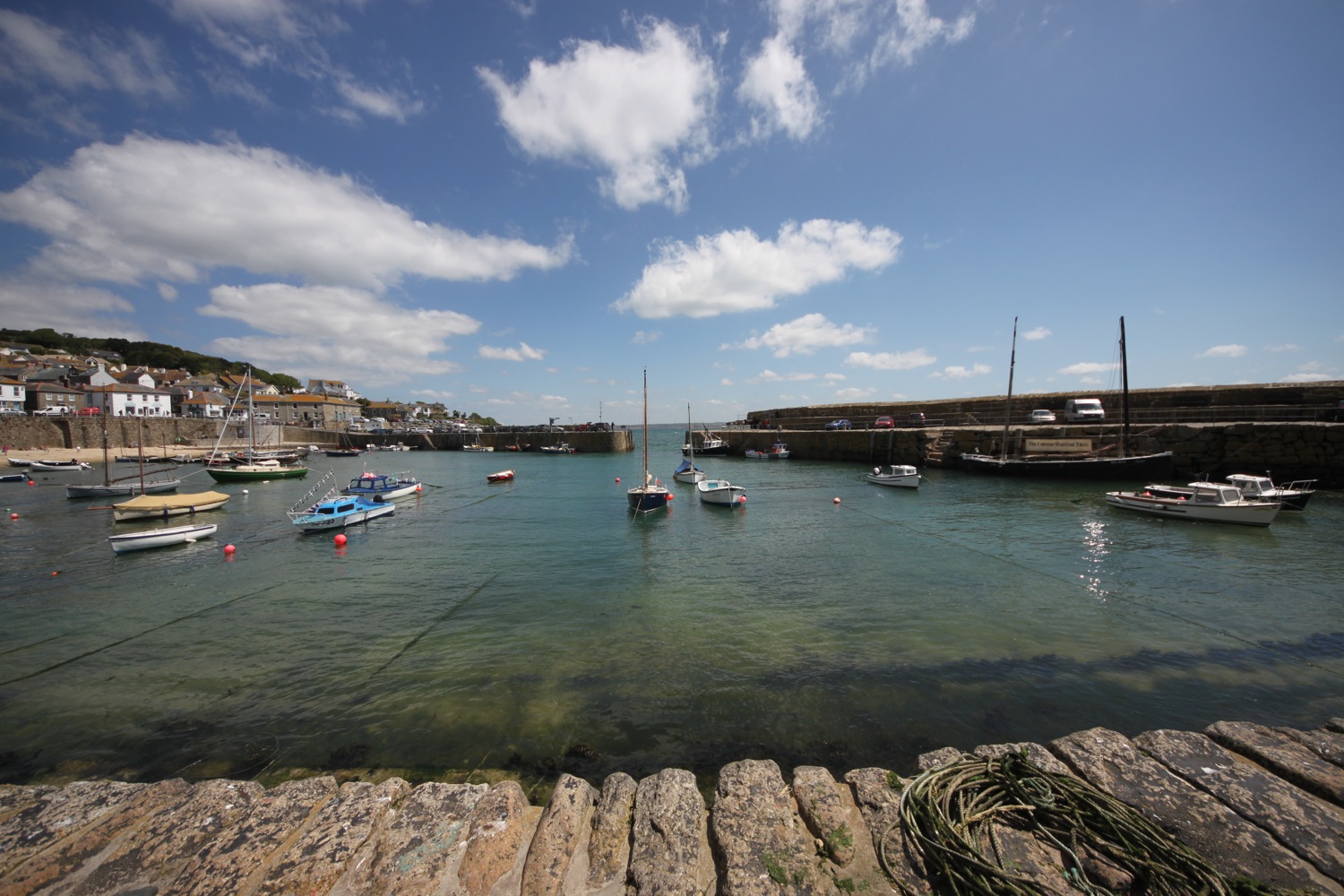 mousehole 3.jpg