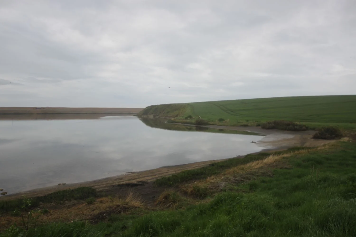 a gloomy view over herbury island