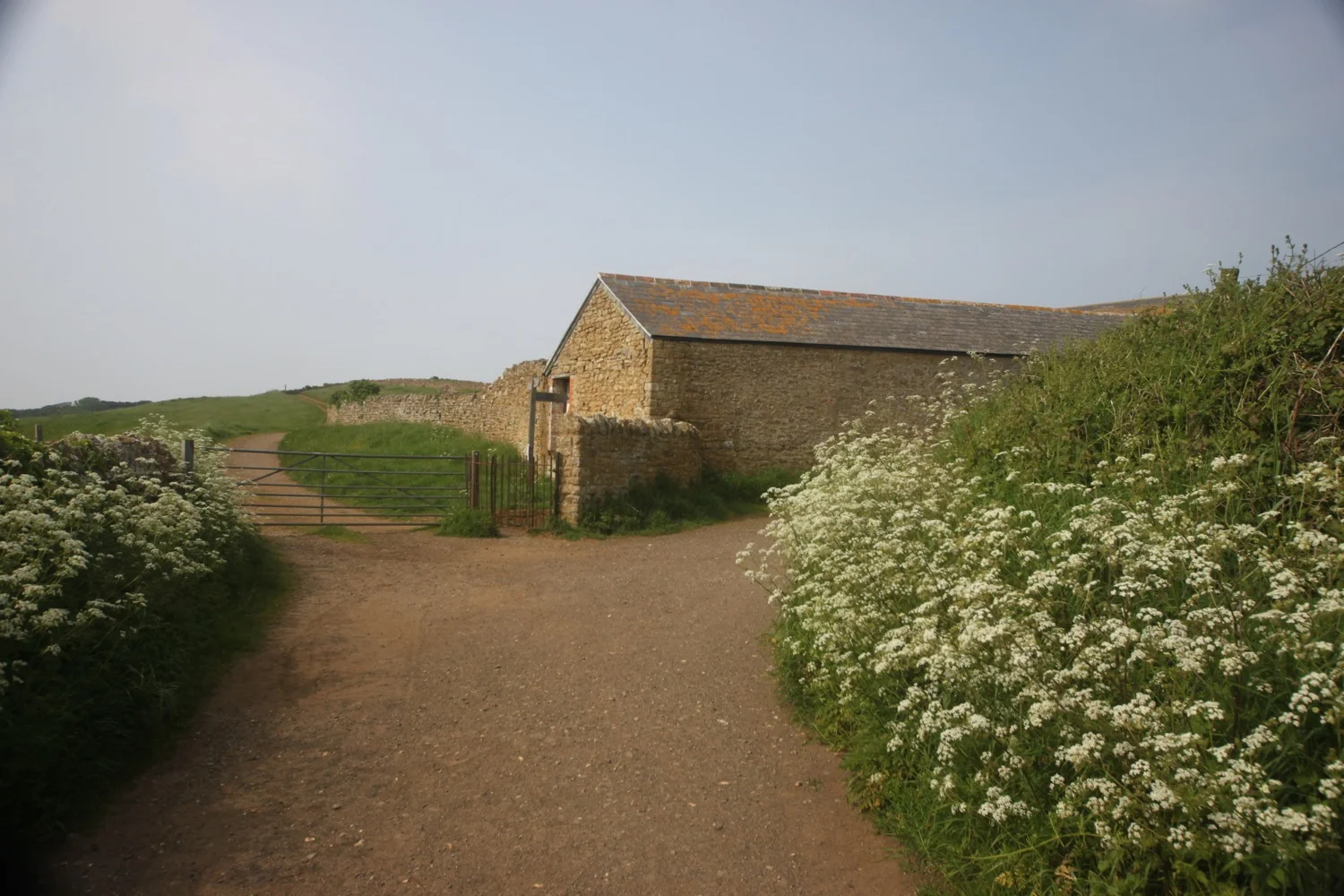 barn