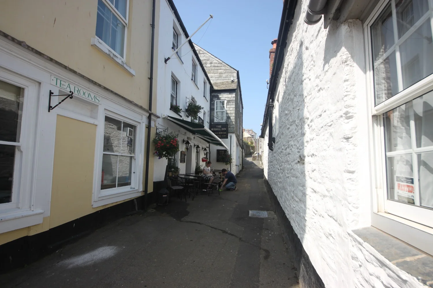 russell inn
