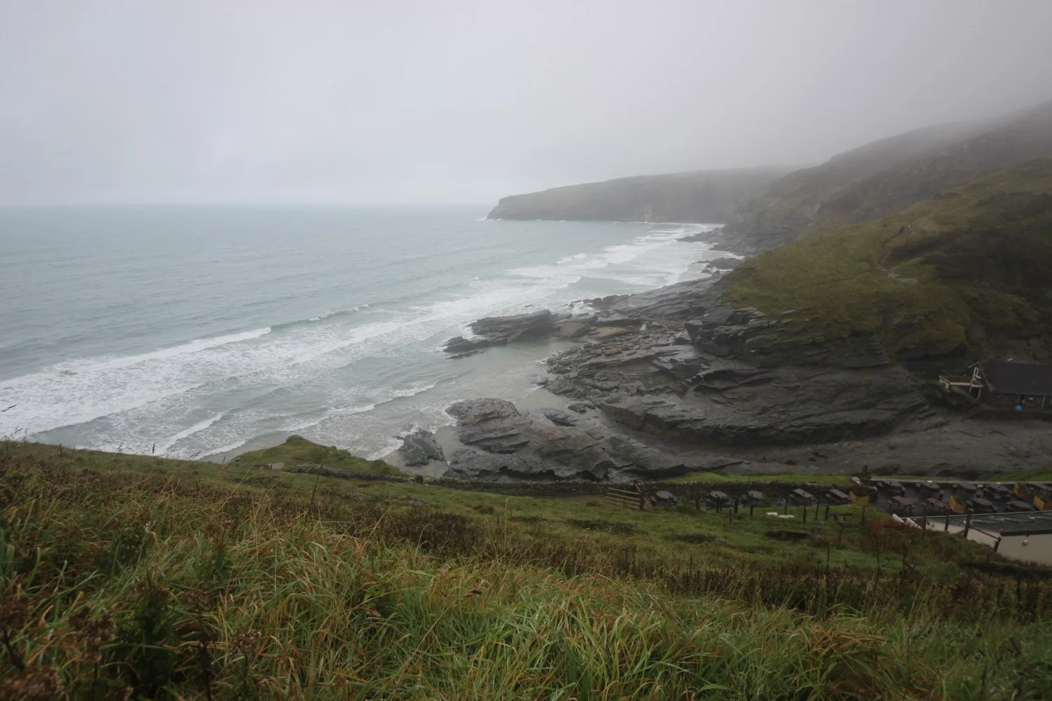 dreary view over trebarwith strand