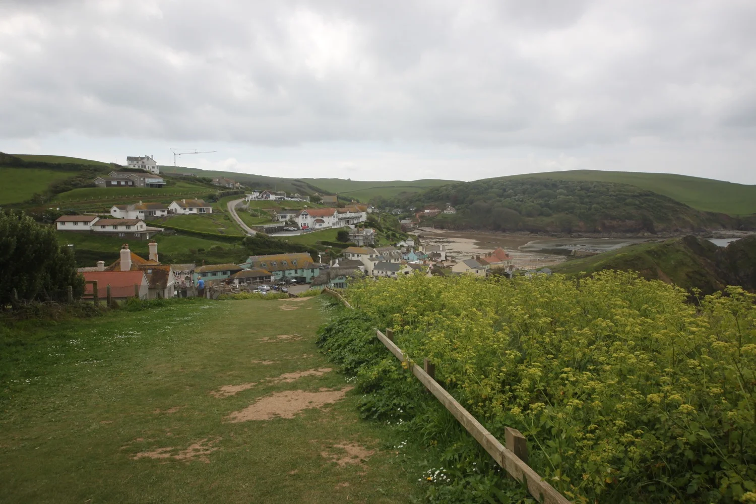 approaching outer hope