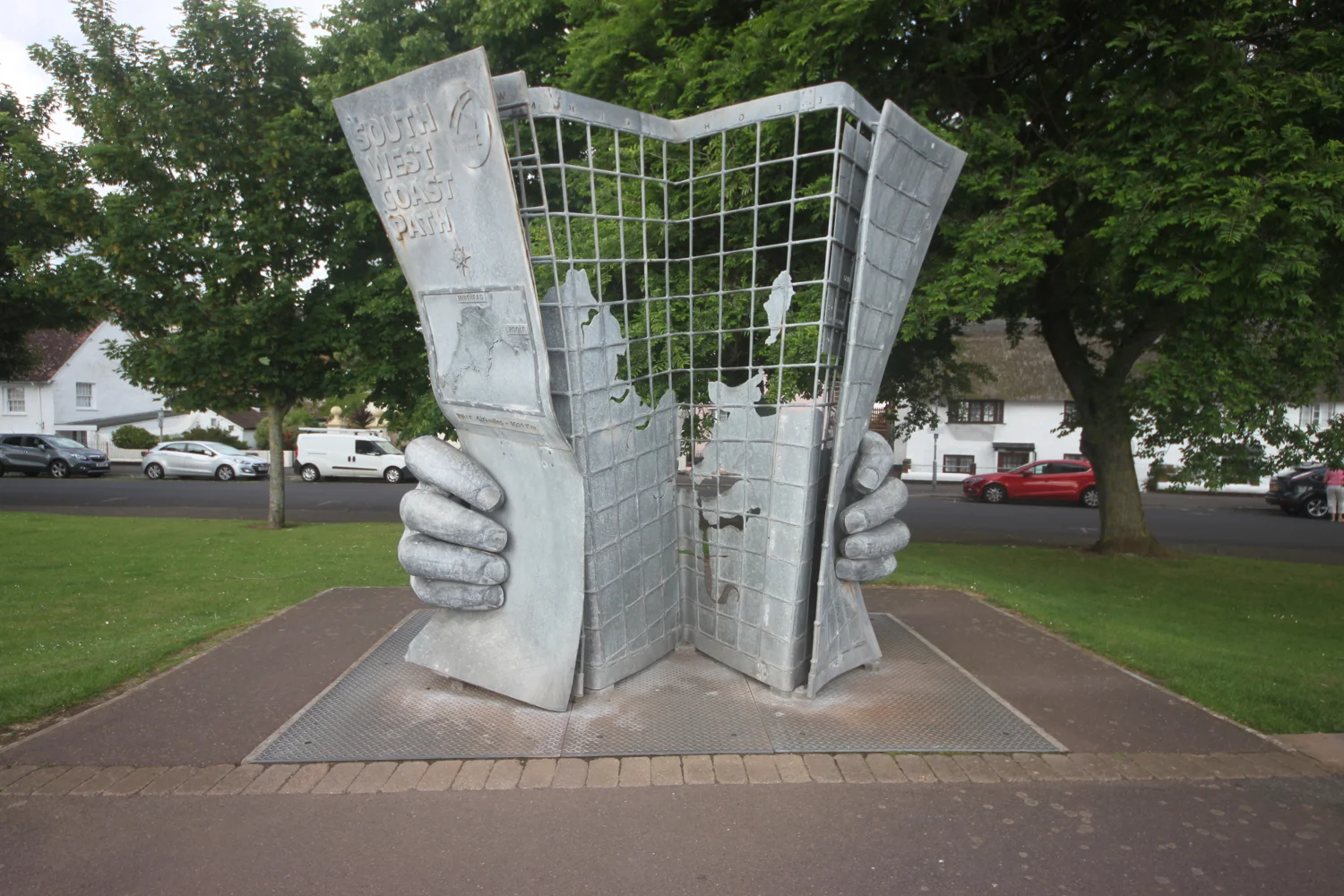 map sculpture