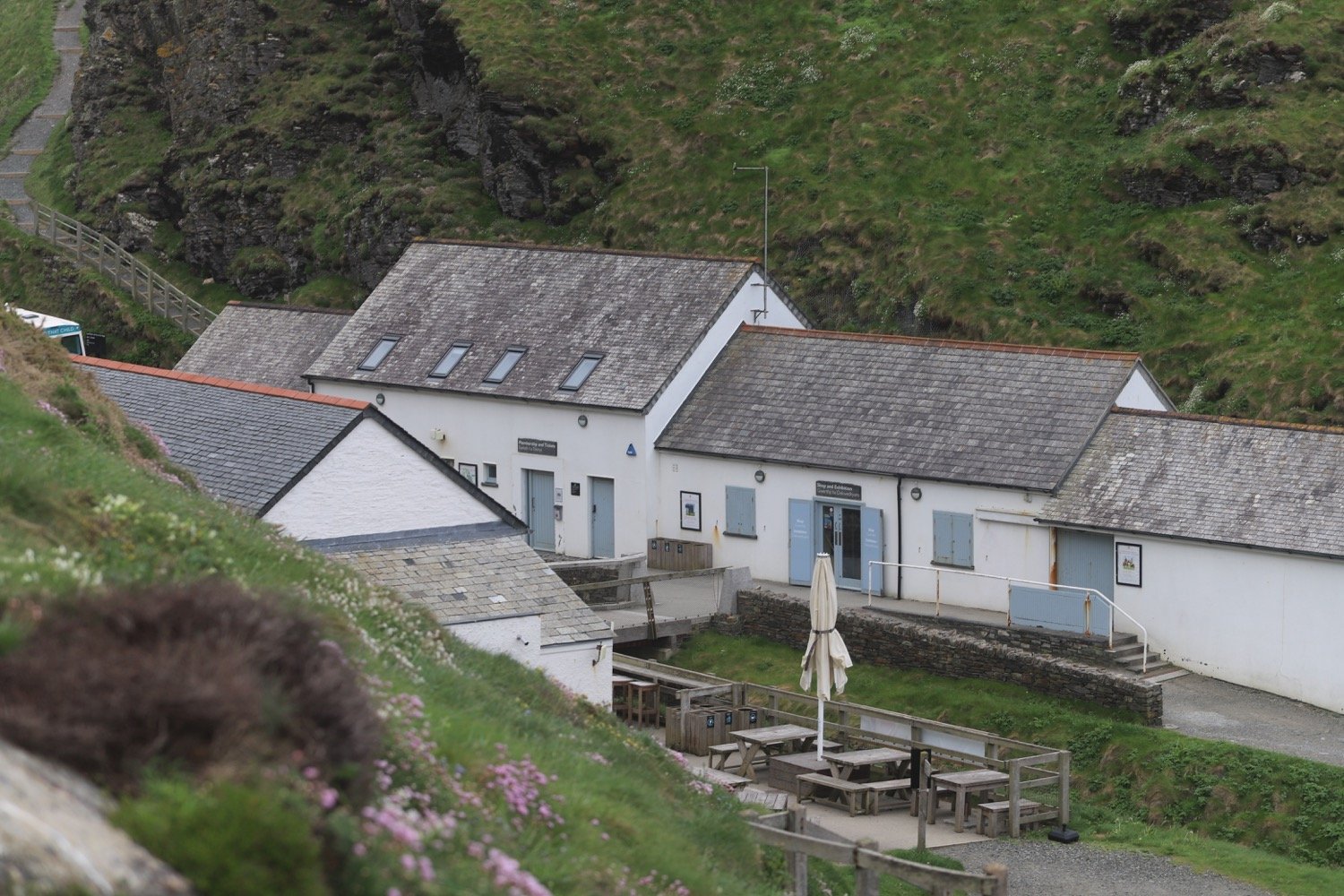 tintagel castle 2.jpg