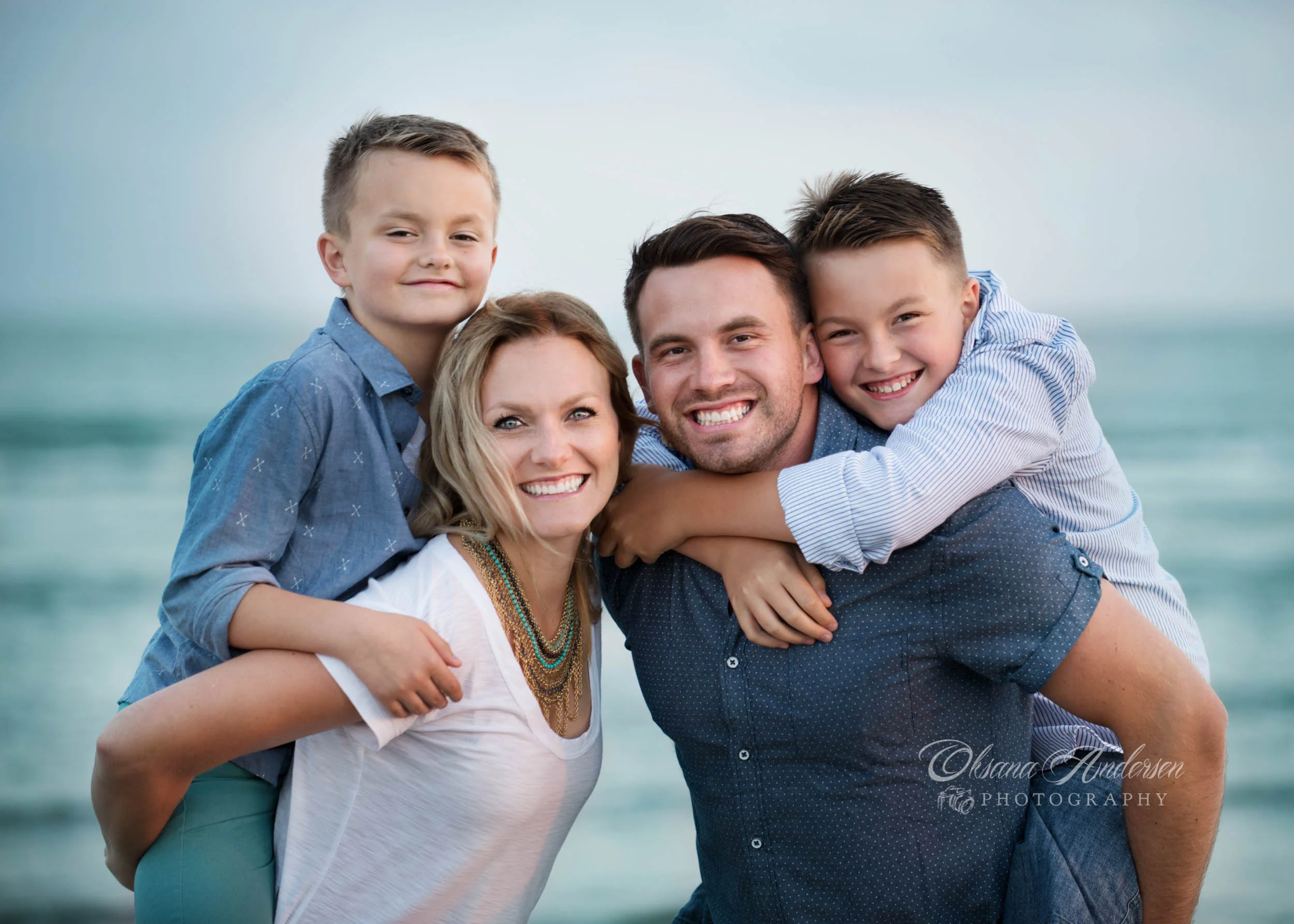 Family-photographer-32259-.jpg