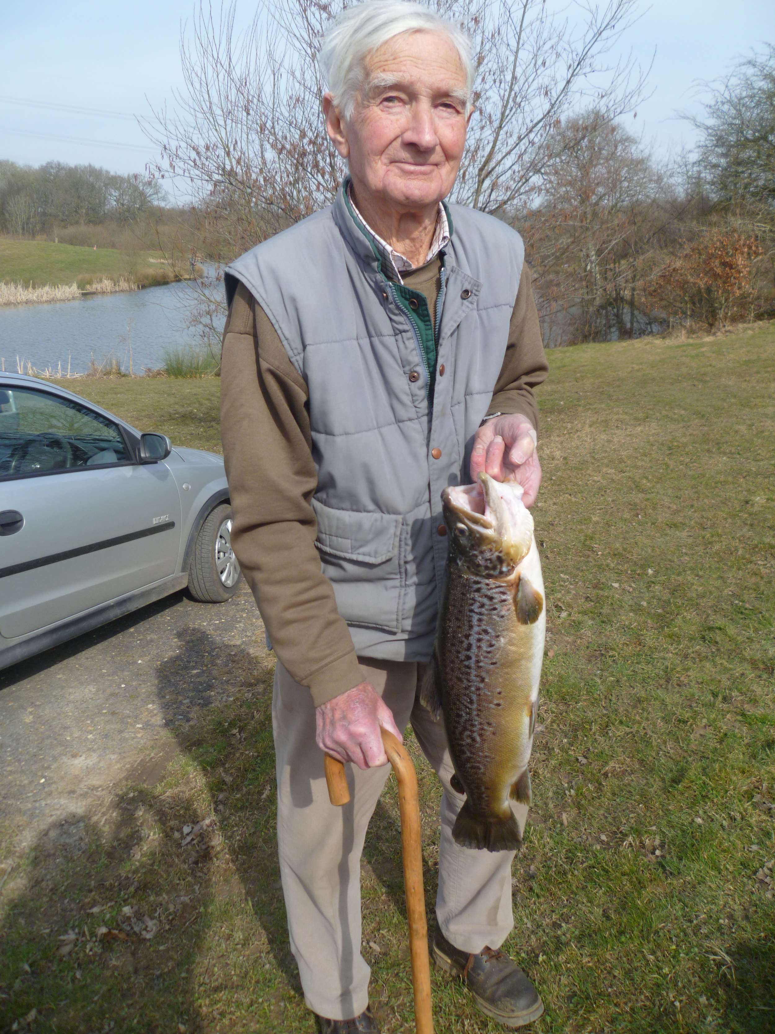 Buster with 7lbs Brownie 13 March 2015.JPG