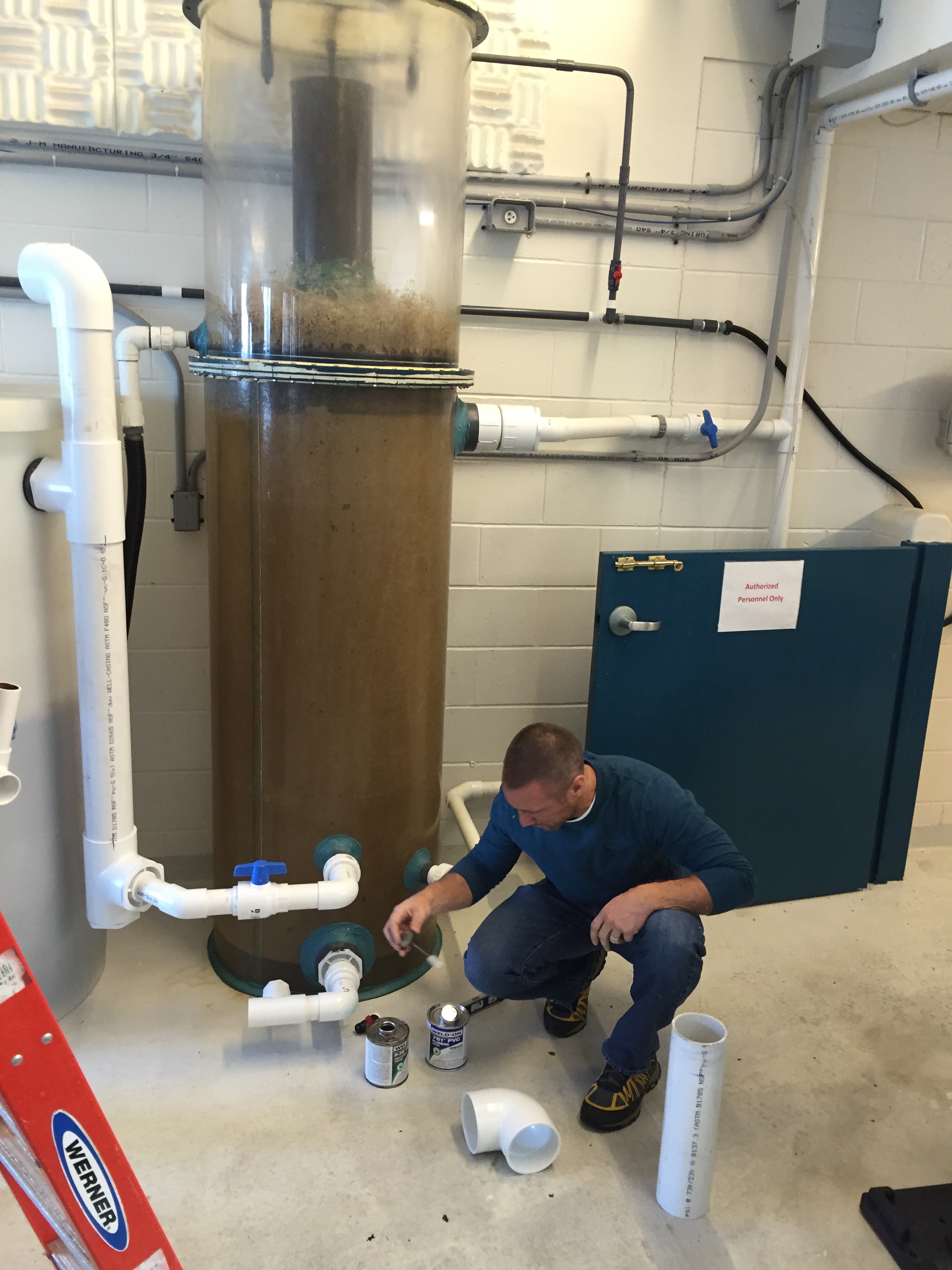 Making fractionator drain improvements