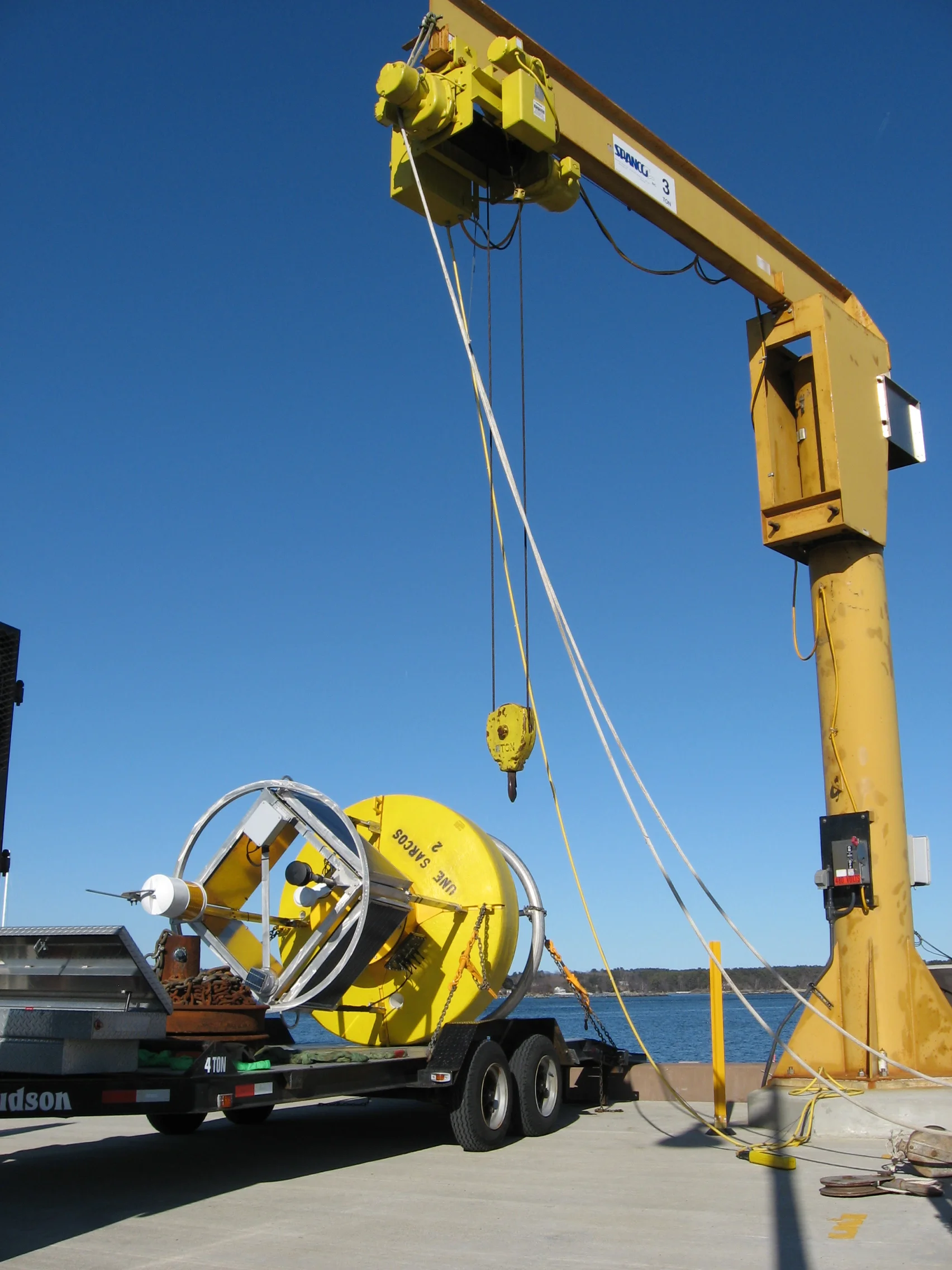 Unloading and loading