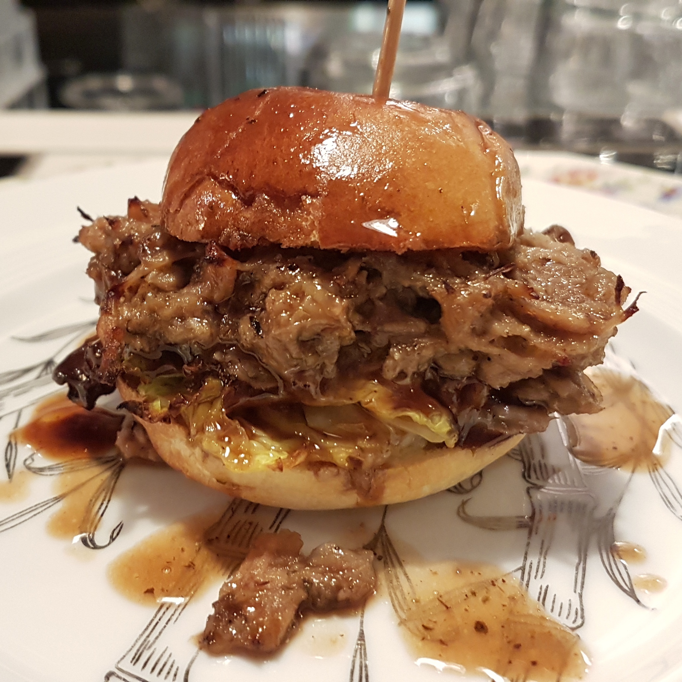 Pulled pork sandwich