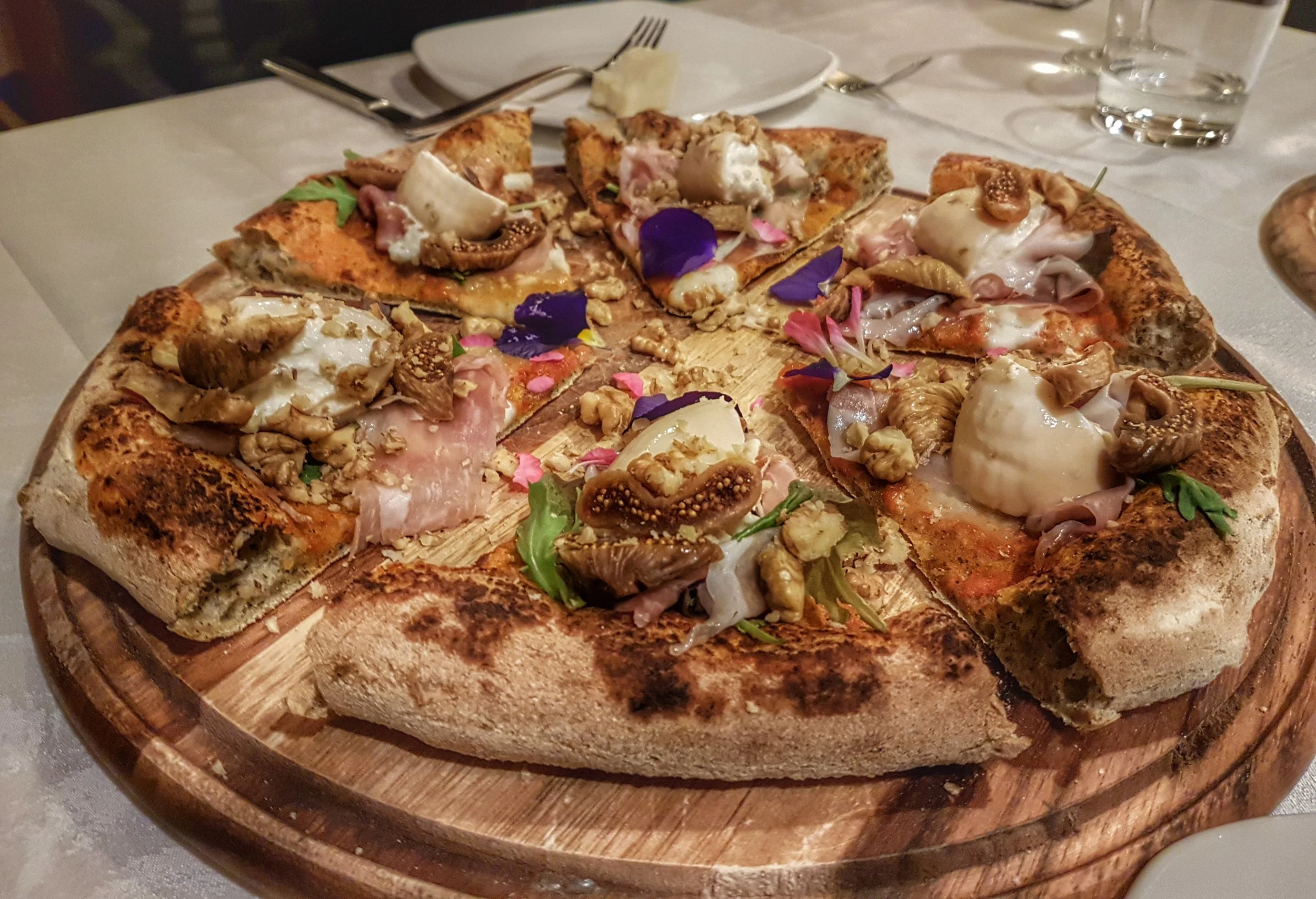 La prima pizza ad arrivare (fuori menù)